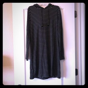 NWT striped hooded shirt dress